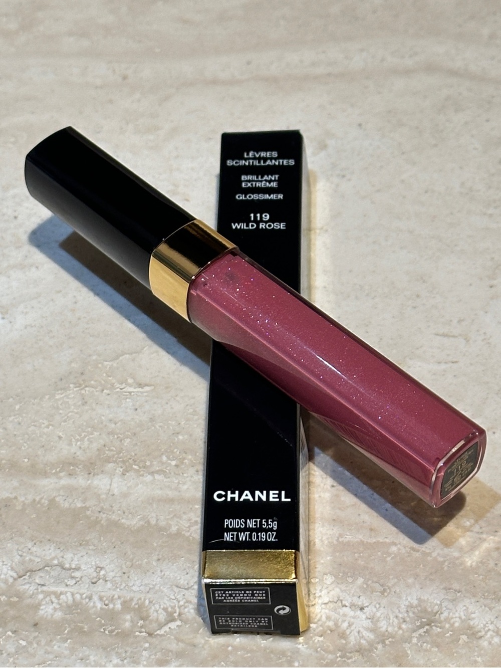 CHANEL LÈVRES SCINTILLANTES BRILLANT EXTRÊME GLOSSIMER - 119 WILD ROSE